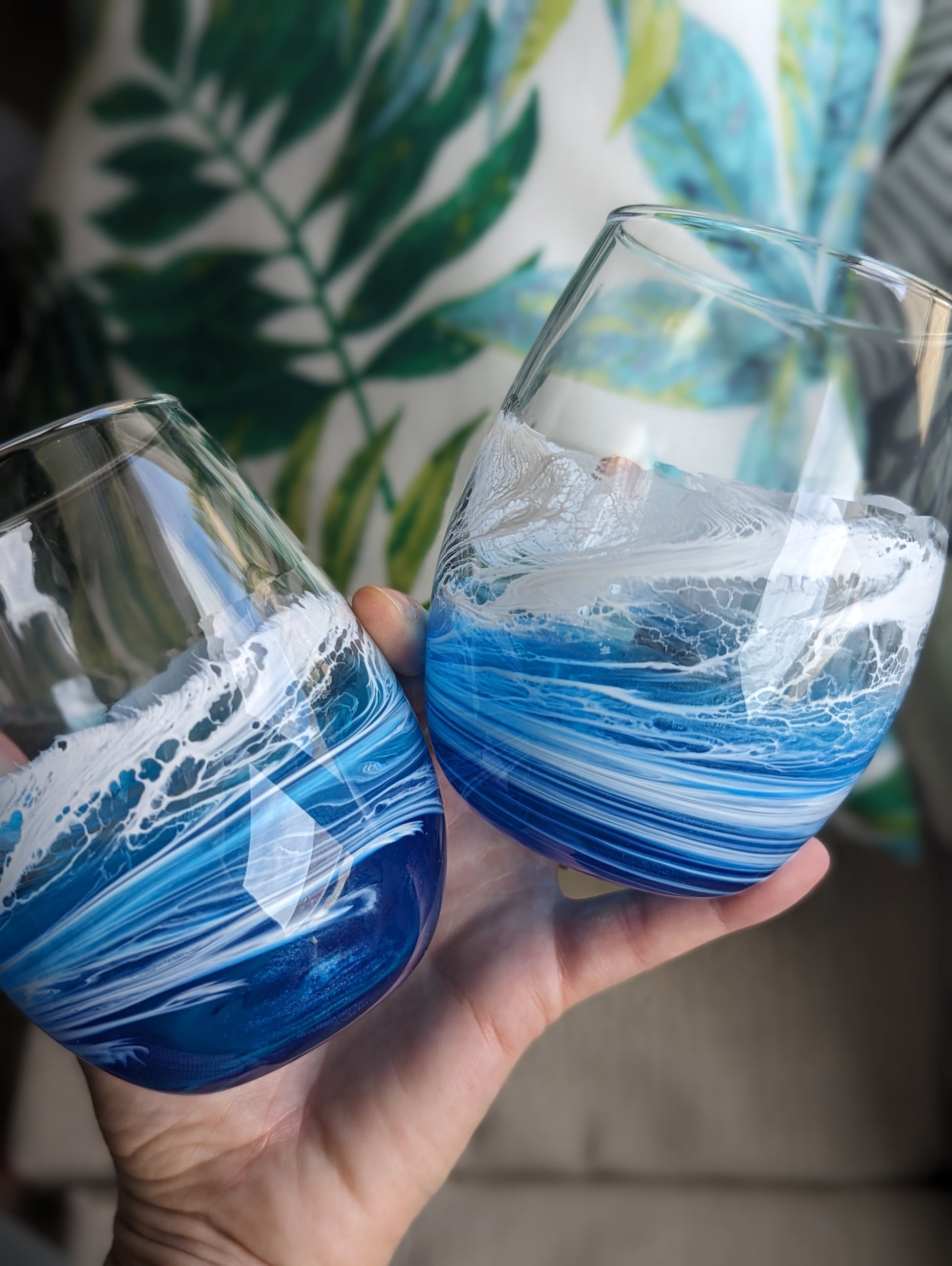 cappa creations coastal stemless wine glasses with ocean waves, elegant glassware, resin wine glasses, ocean art & home decor, elegant entertaining, beach house. 15 oz wine glasses. tropical ocean glasses