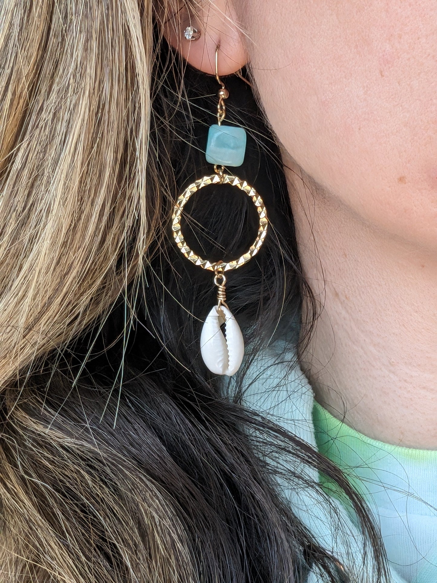 Cowrie Shell statement Pearl Earrings