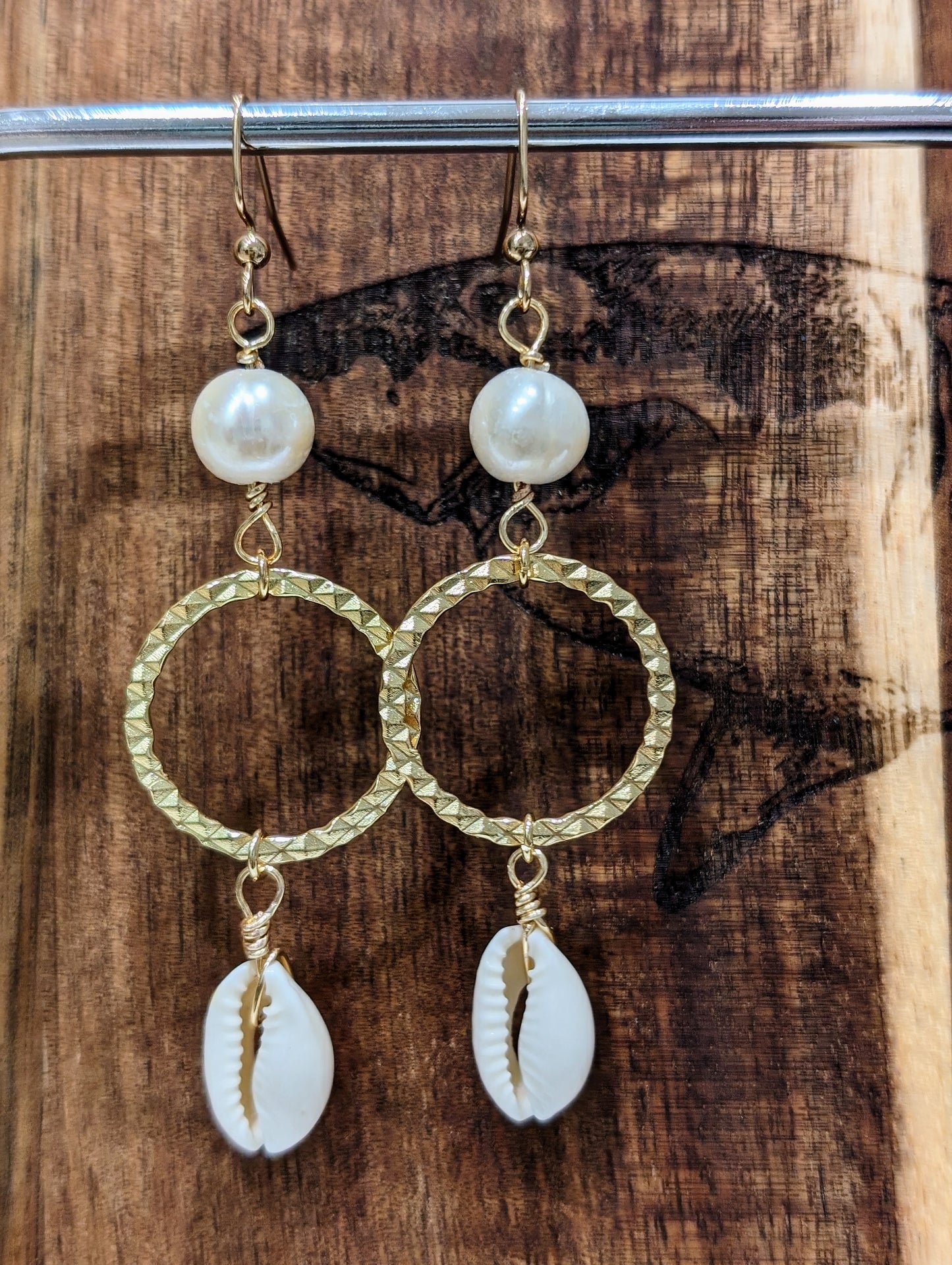 Seaside Shimmer Pearl Earrings